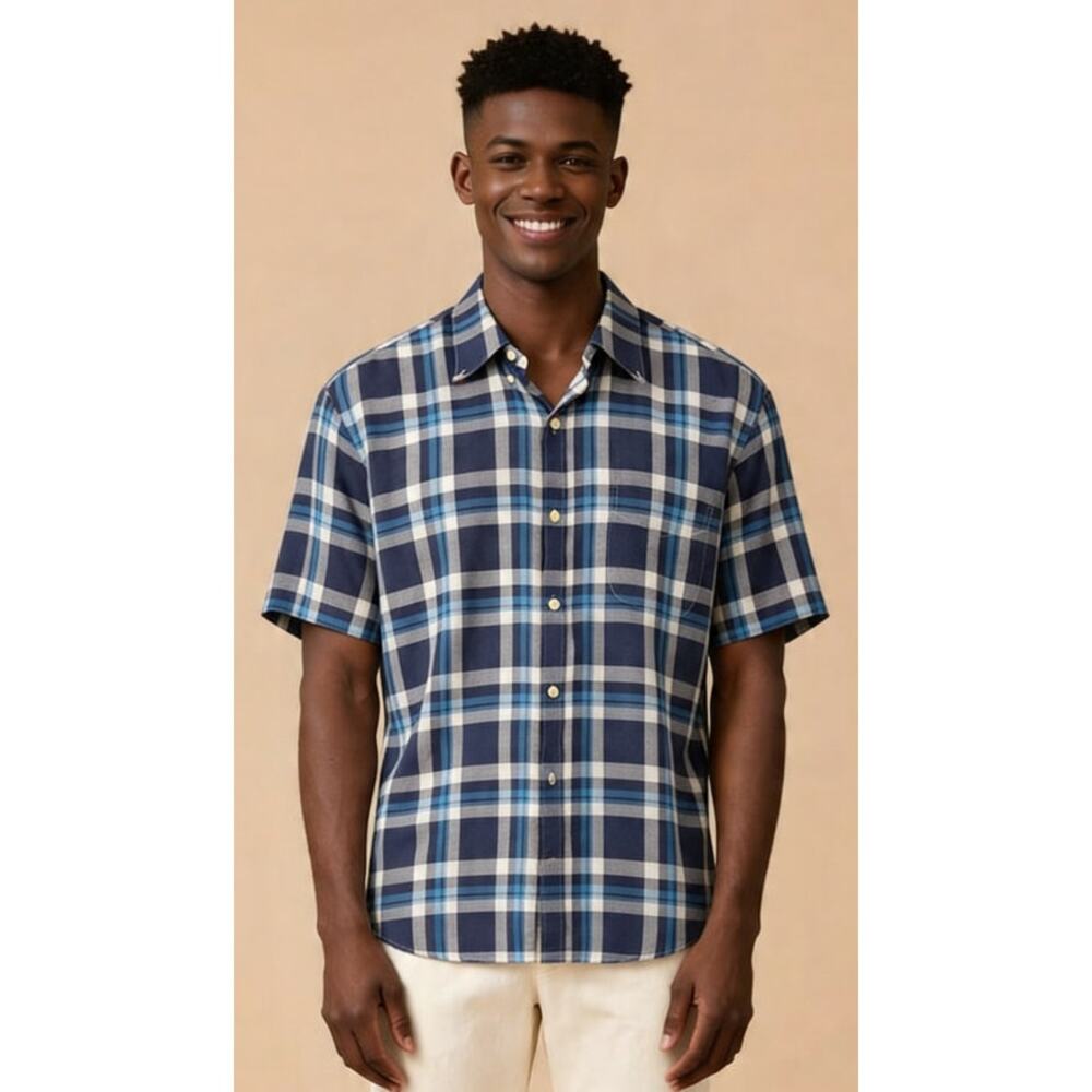 Vince Plaid Short Sleeve Button-Down Shirt – Men’s XL